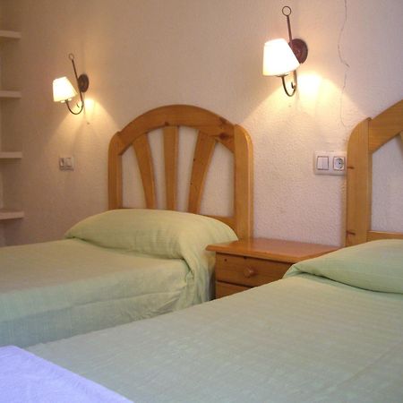 Hostal Pacios Madrid Luaran gambar