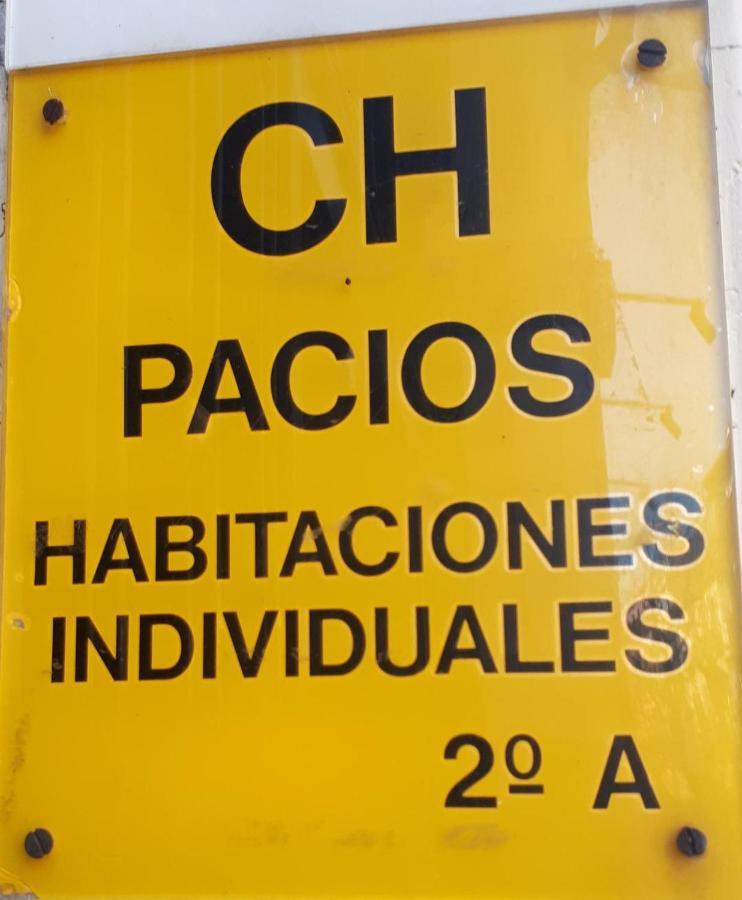 Hostal Pacios Madrid Luaran gambar