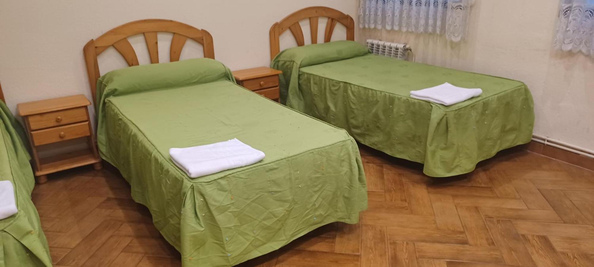 Hostal Pacios Madrid Luaran gambar