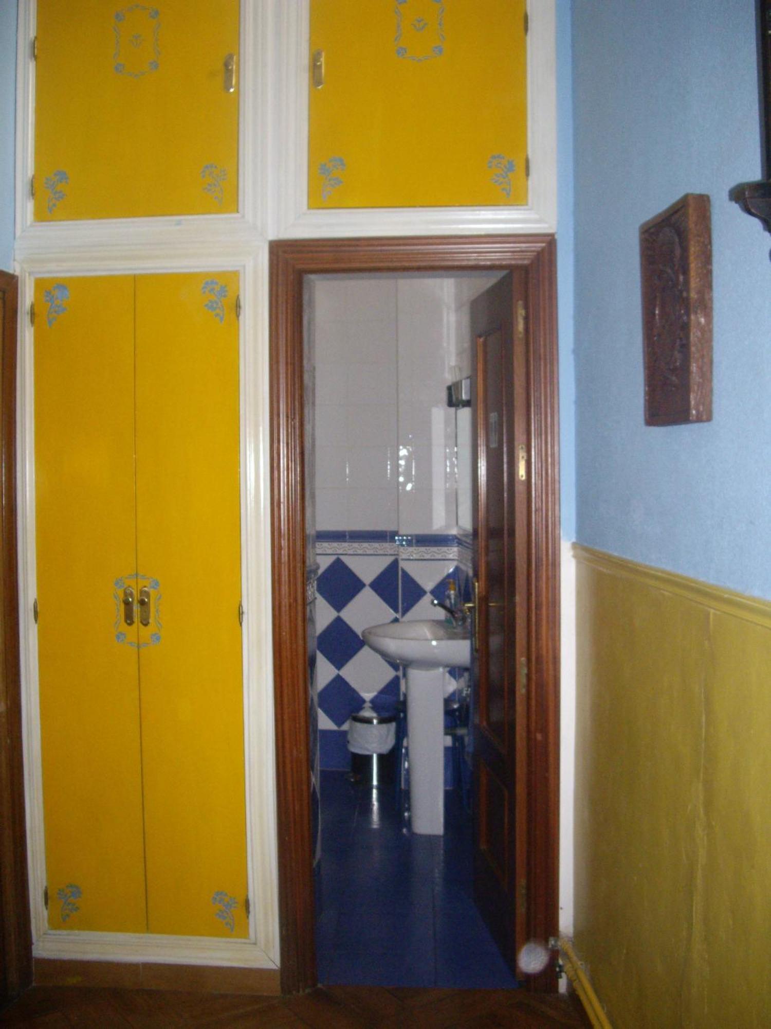 Hostal Pacios Madrid Luaran gambar