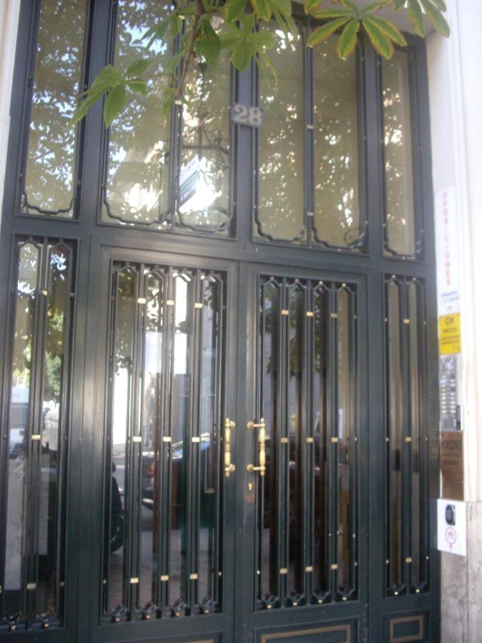 Hostal Pacios Madrid Luaran gambar